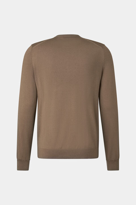 Jumper Ole In Mud