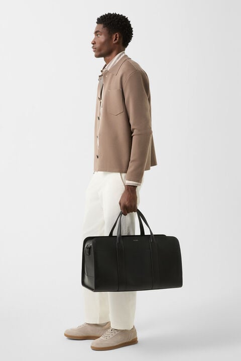 Weekender Kiroro Erik In Black
