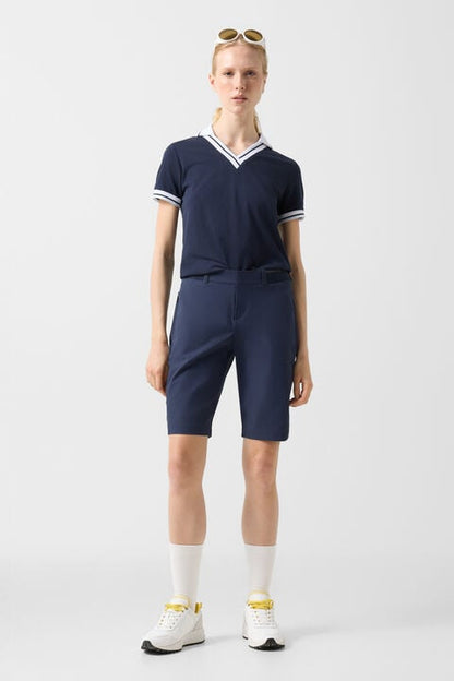 Zita Functional Bermuda Shorts In Navy Blue