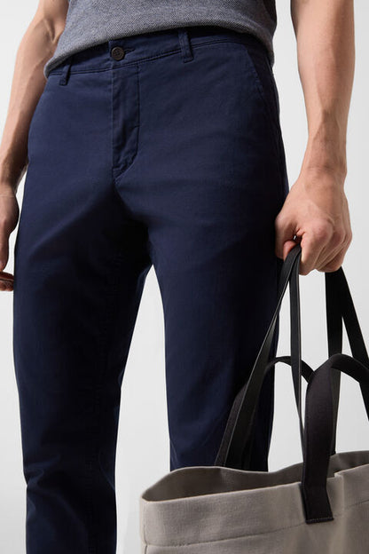 Chinos Cotton Chino In Navy Blue