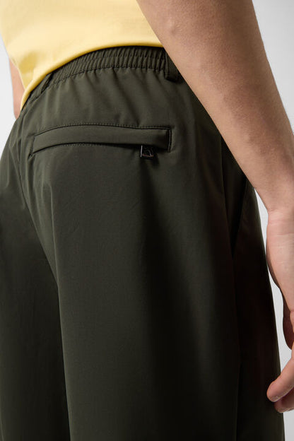 Marc Shorts In Olive Green