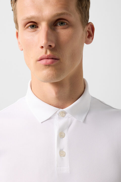Daniel Functional Short-Sleeved Top In White
