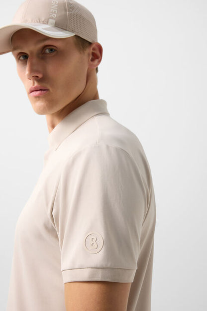 Daniel Functional Short-Sleeved Top In Sand
