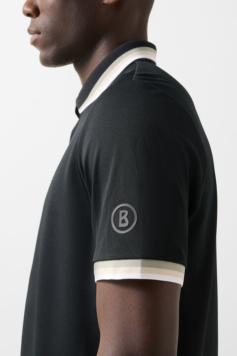 Arik Functional Short-Sleeved Top In Black