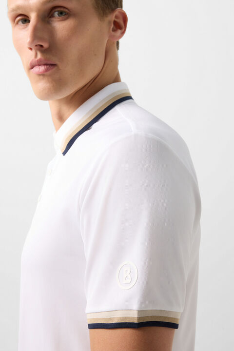 Arik Functional Short-Sleeved Top In White