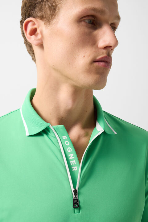 Cody Functional Short-Sleeved Top In Green