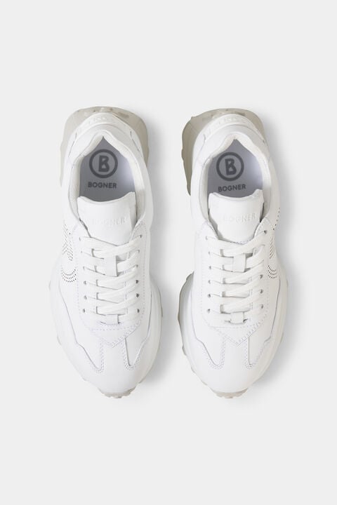Charlotte Trainers In White