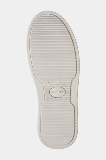 Milan Trainers In Grey