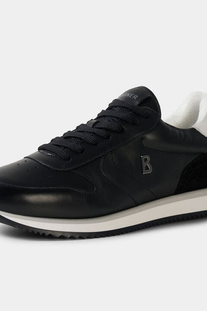 Reno Trainers In Black