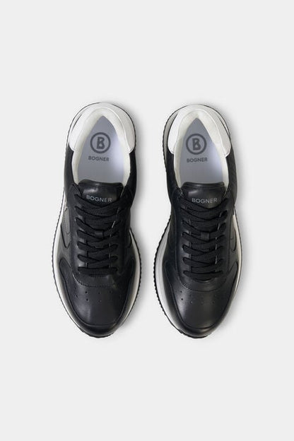 Reno Trainers In Black