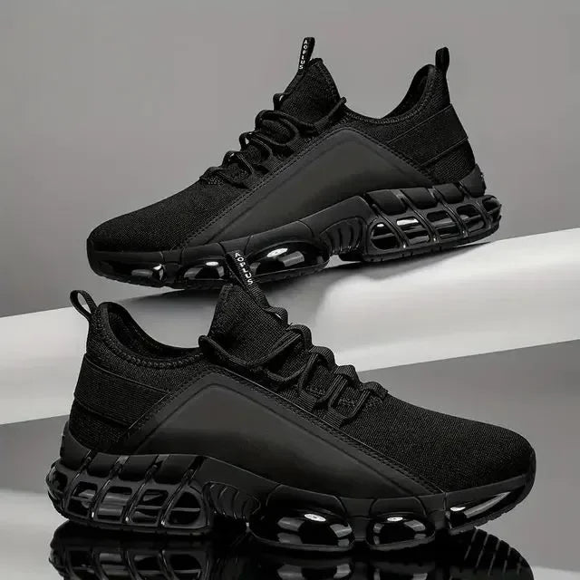 Men’s Lightweight Breathable Low-Top Running Shoes