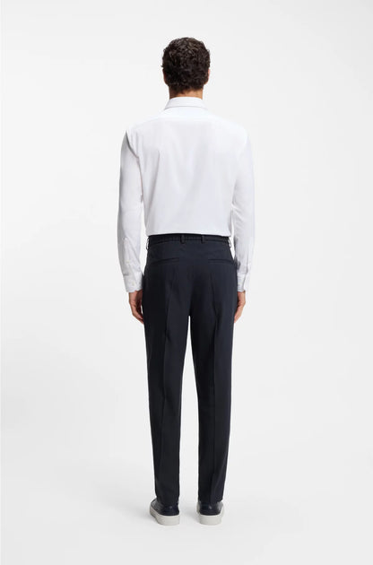 TAPERED-FIT MACHINE-WASHABLE TAILORED TROUSERS IN A LINEN BLEND